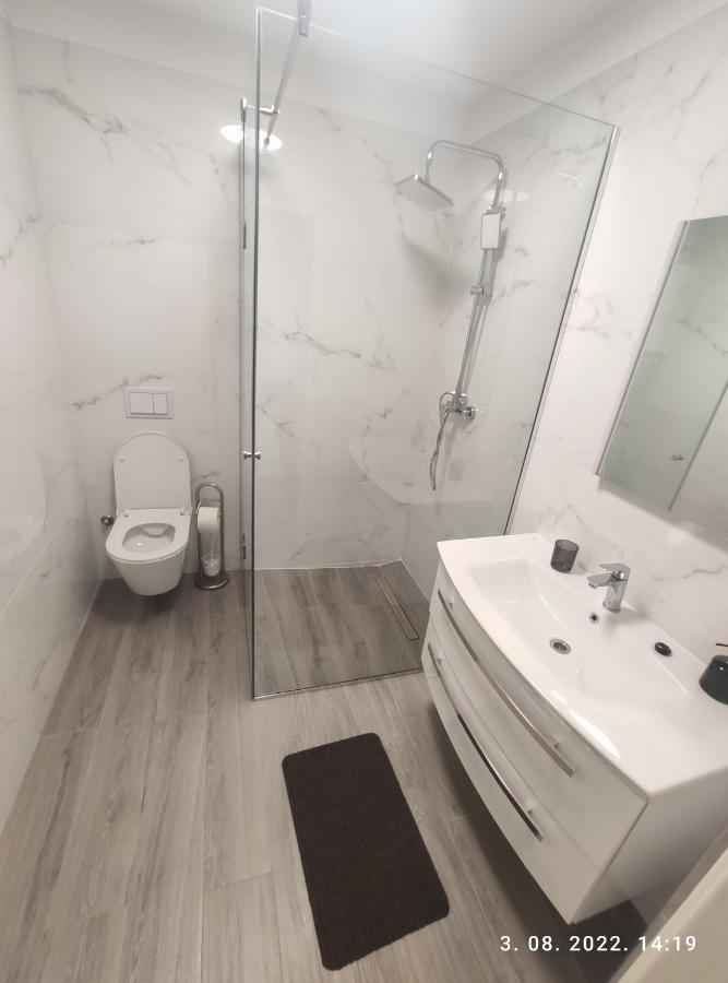 Aqua Apartments أوميس المظهر الخارجي الصورة