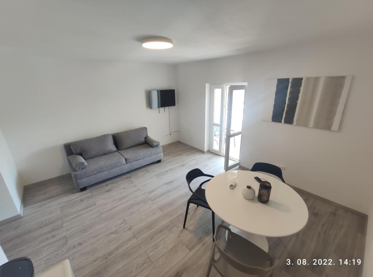 Aqua Apartments أوميس المظهر الخارجي الصورة