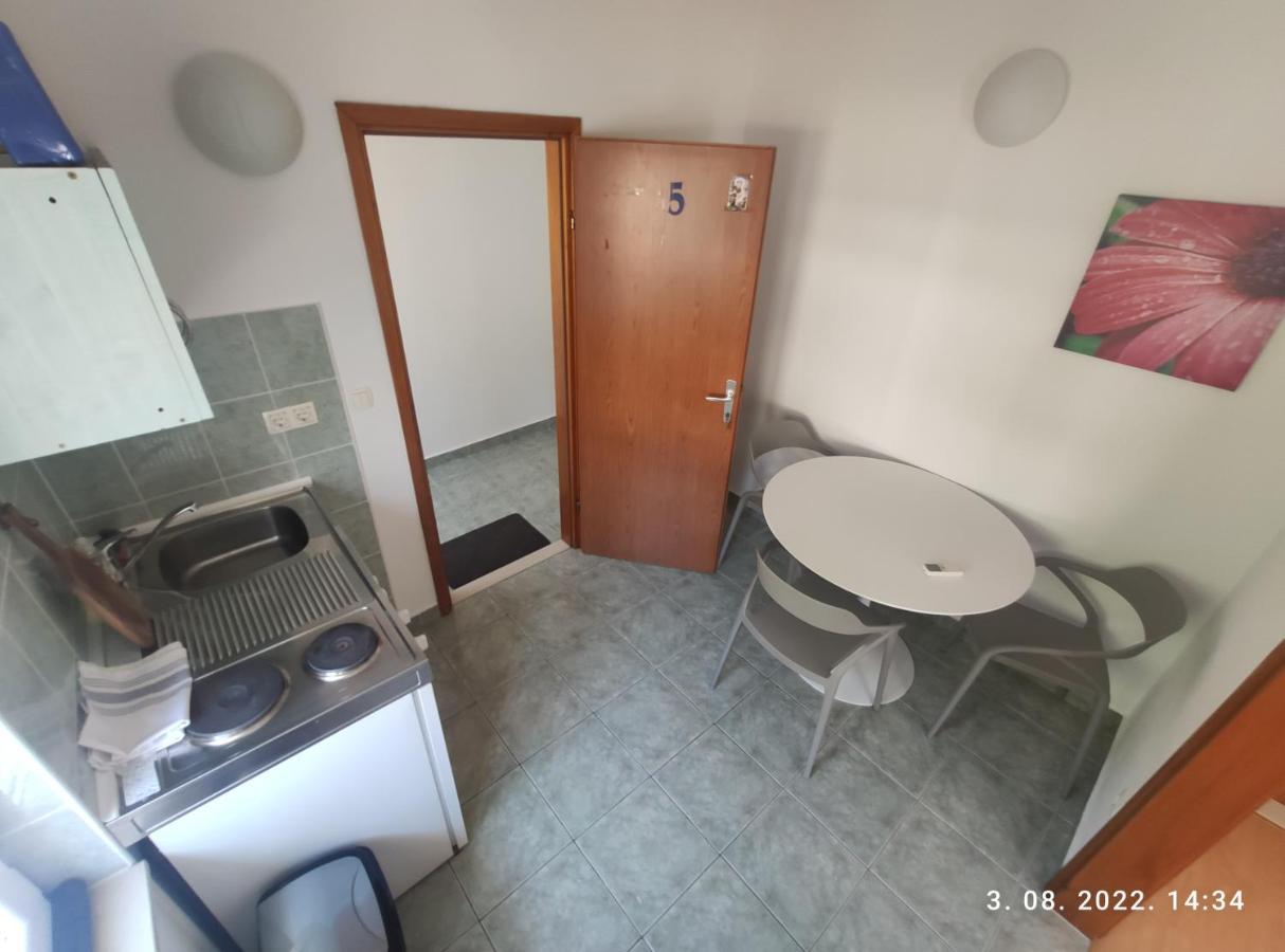 Aqua Apartments أوميس المظهر الخارجي الصورة
