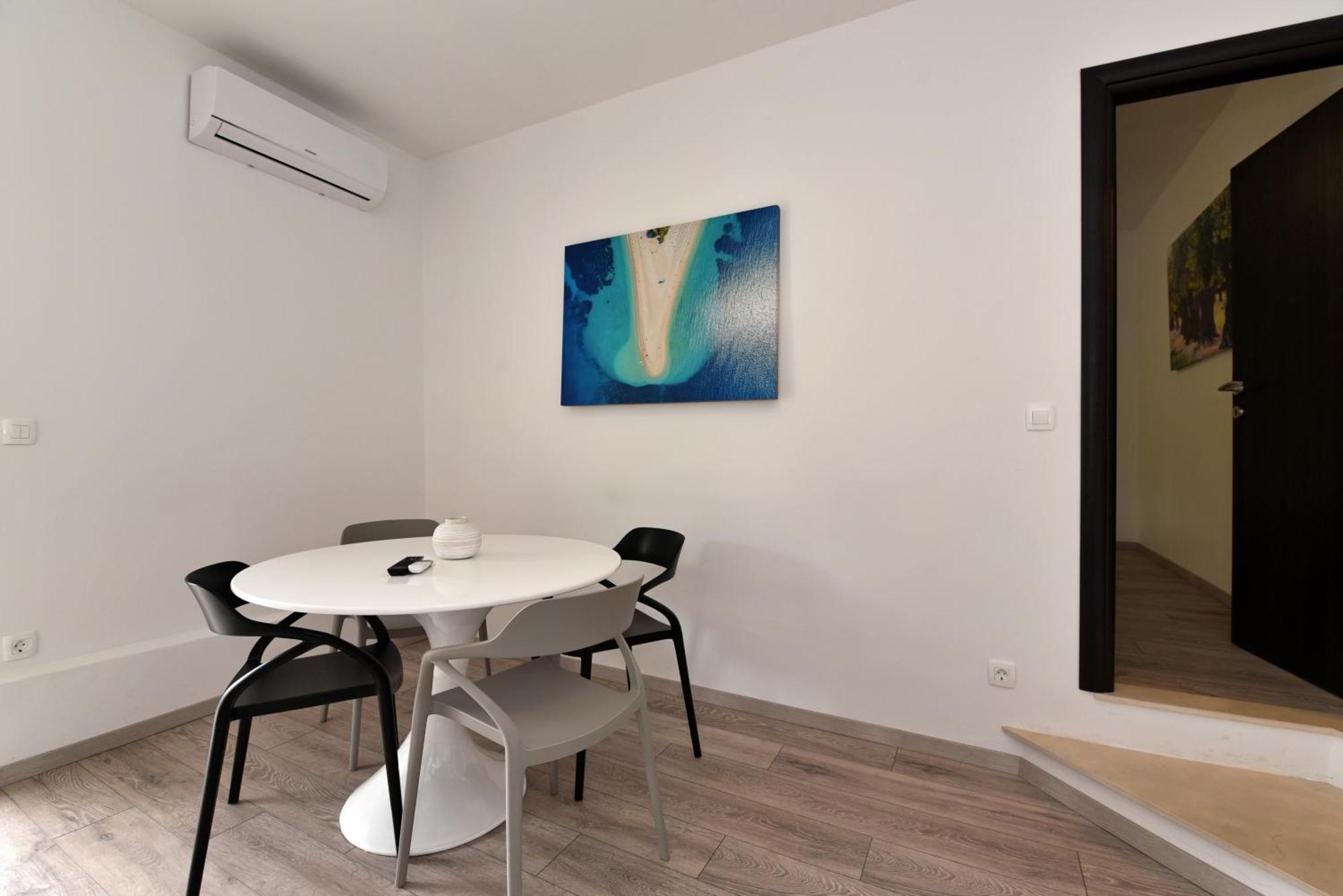 Aqua Apartments أوميس المظهر الخارجي الصورة